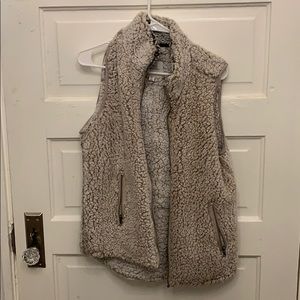 Thread + supply Sherpa vest, so soft!